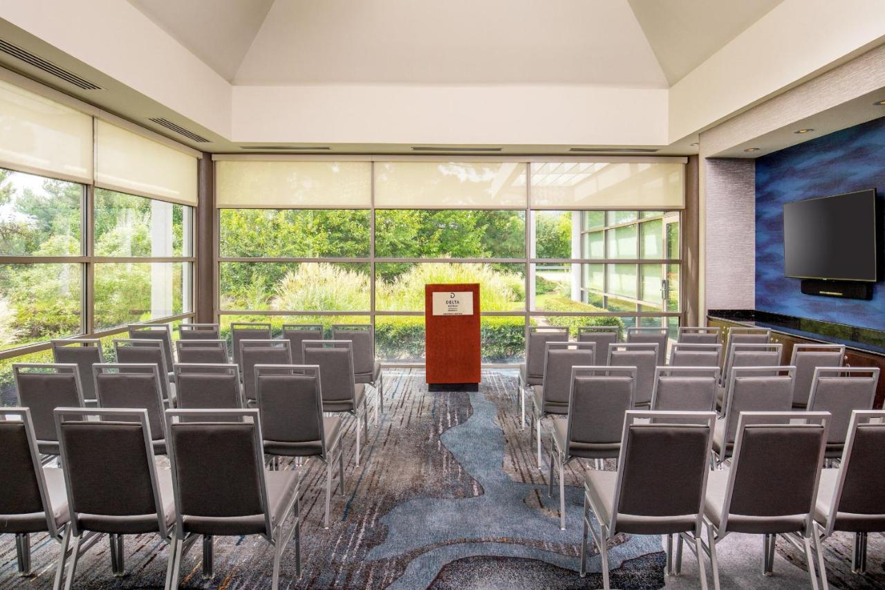 Delta Hotels By Marriott Chesapeake Norfolk Bagian luar foto