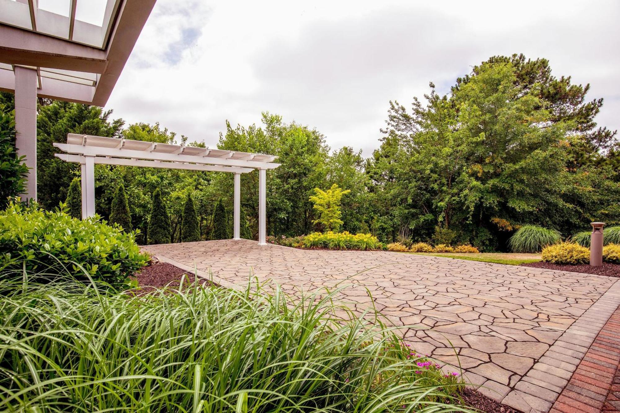 Delta Hotels By Marriott Chesapeake Norfolk Bagian luar foto