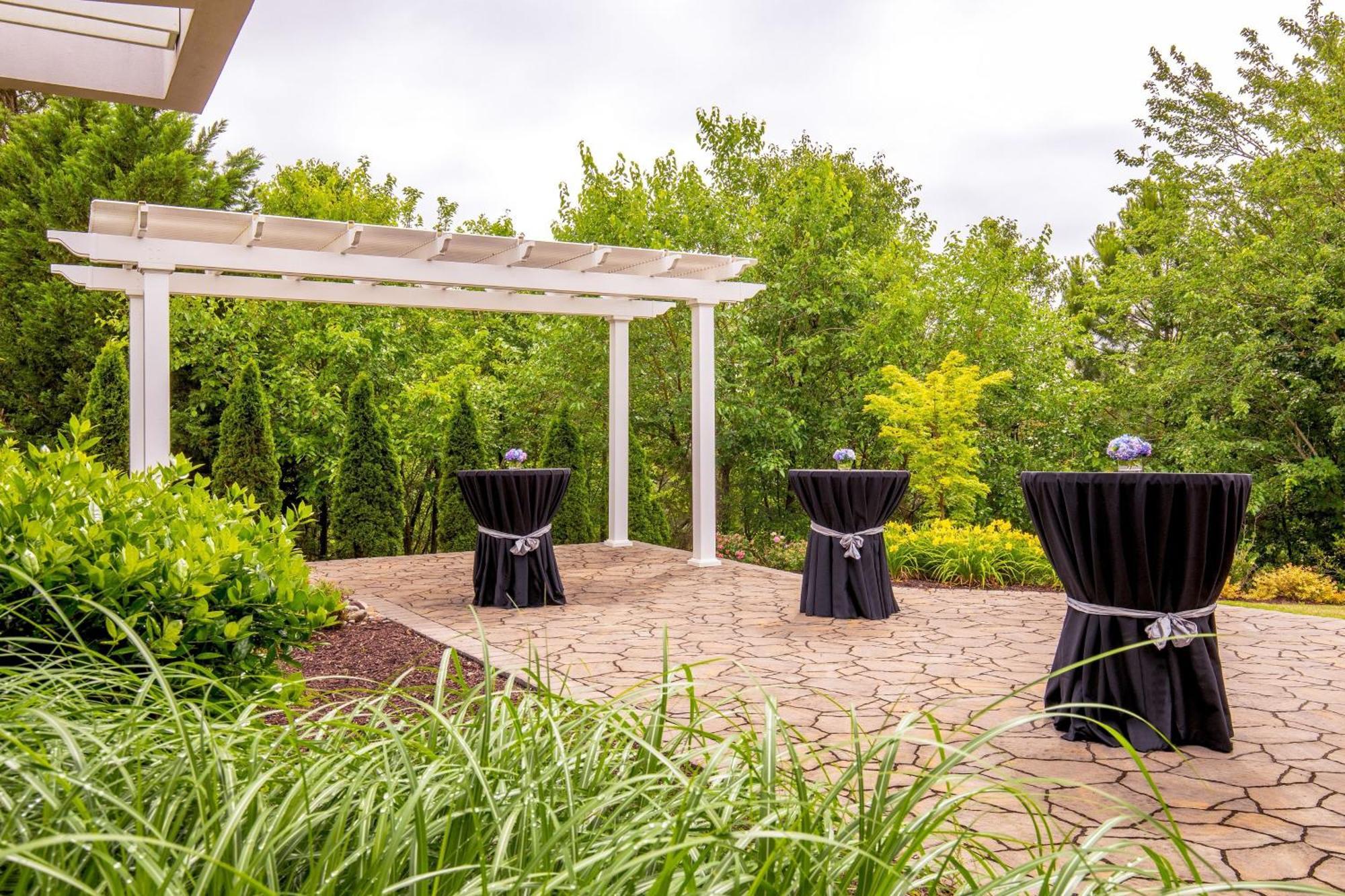 Delta Hotels By Marriott Chesapeake Norfolk Bagian luar foto
