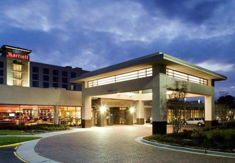 Delta Hotels By Marriott Chesapeake Norfolk Bagian luar foto