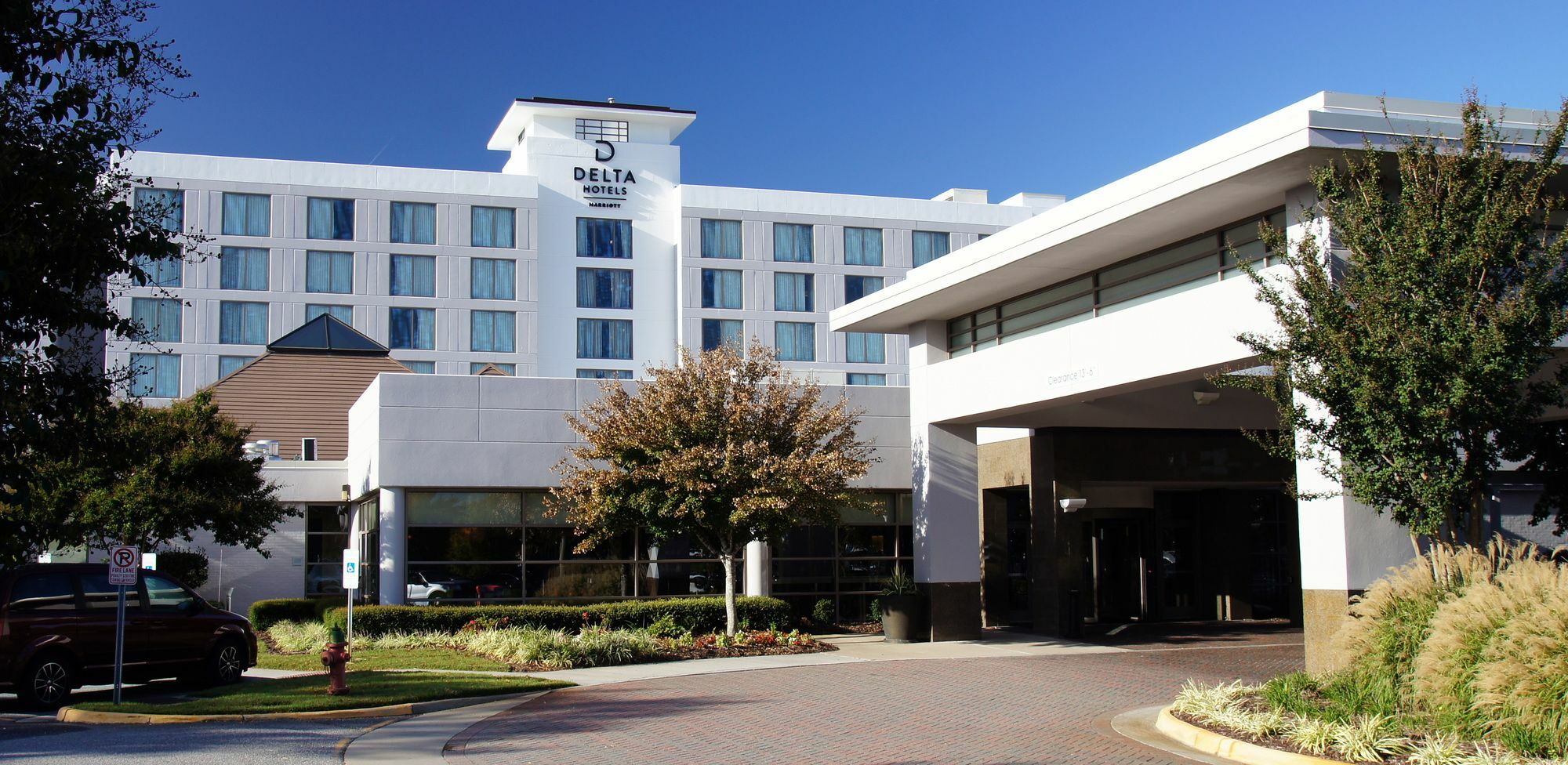 Delta Hotels By Marriott Chesapeake Norfolk Bagian luar foto